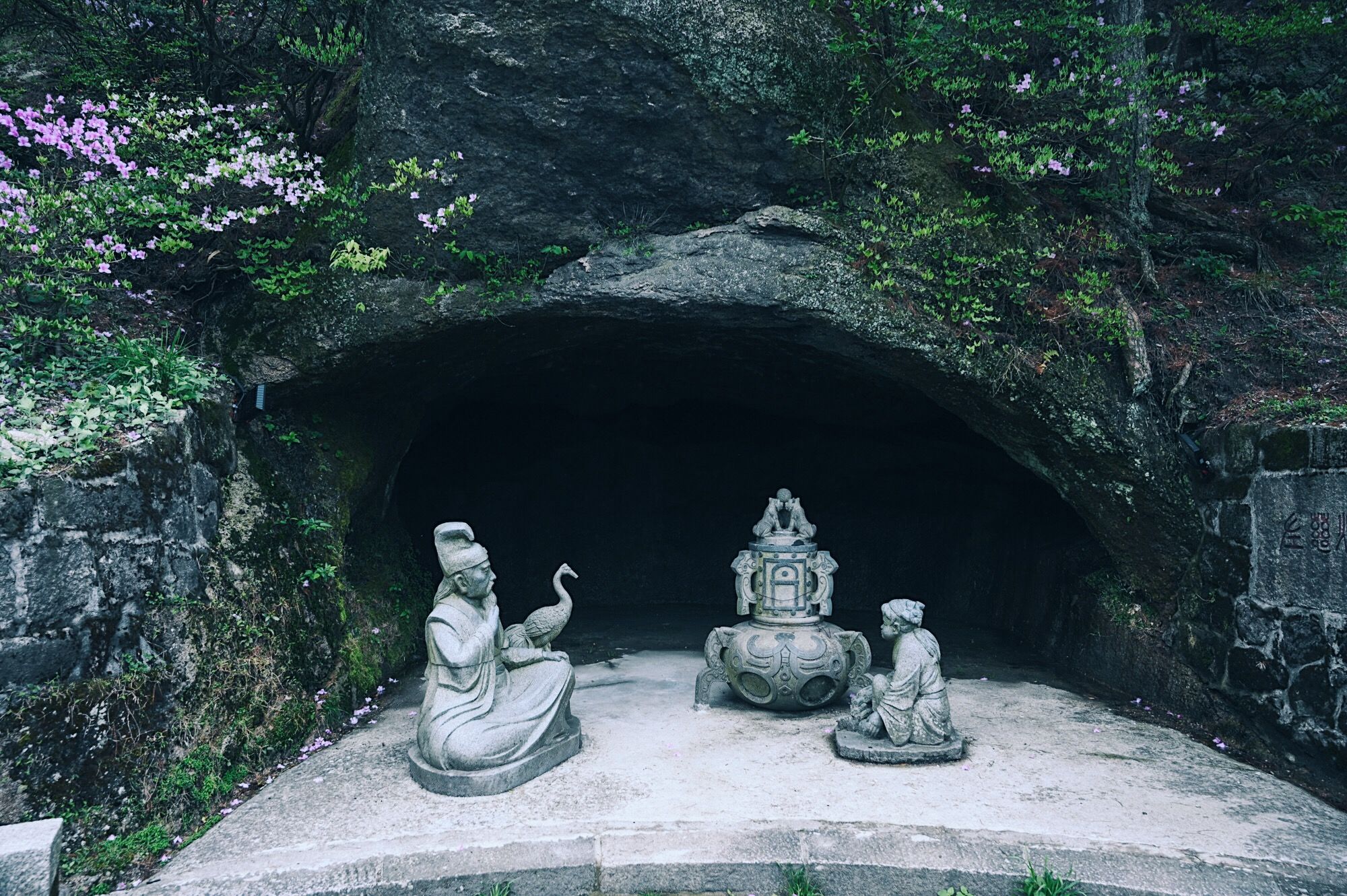 走进北纬30°的天柱山，一处风光秀丽又神秘的地方