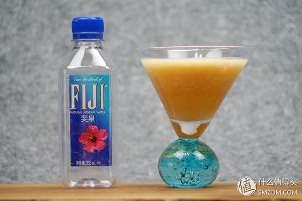 不止是冷泡茶和调酒!好水如何物尽其用?和撕葱一样精致生活，从一瓶斐济水开始