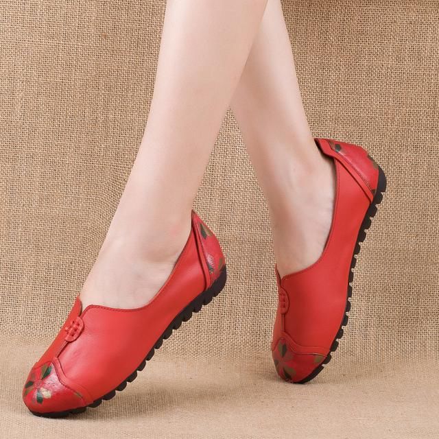 中秋给妈妈送礼，只送妈妈鞋，洋气舒适显年轻，关键走多远都不累