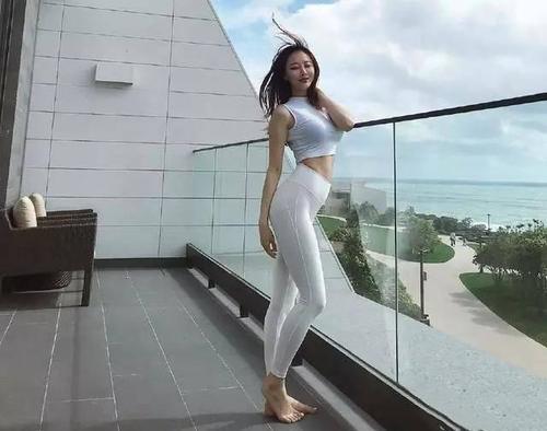 舒适洒脱的打底裤，轻松穿出优美身姿，让你更加温婉动人！