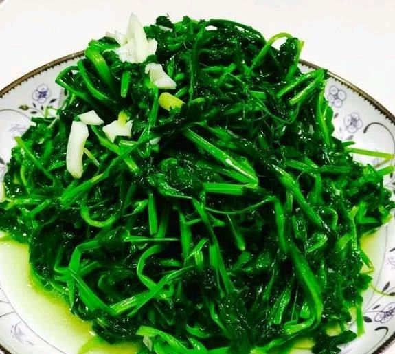  『皱纹』晚餐吃，给肠子刮油，平腹，淡化皱纹，祛斑