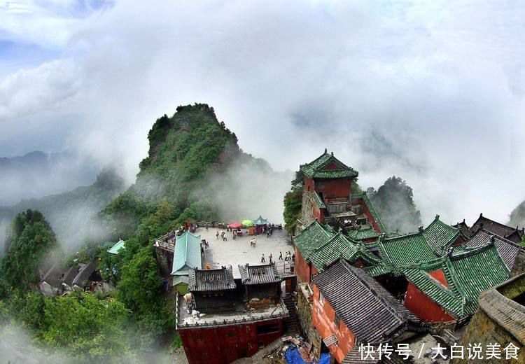 中国一道教名山，却被网友吐槽太坑，当地导游：都劝诫朋友别来