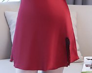 女人在家不穿文胸，这样穿就足够舒服了，在家不再受约束