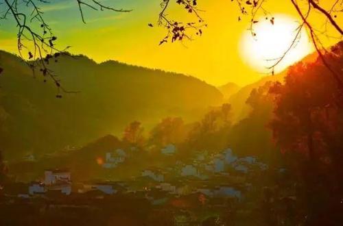 10月，我把时间留给婺源