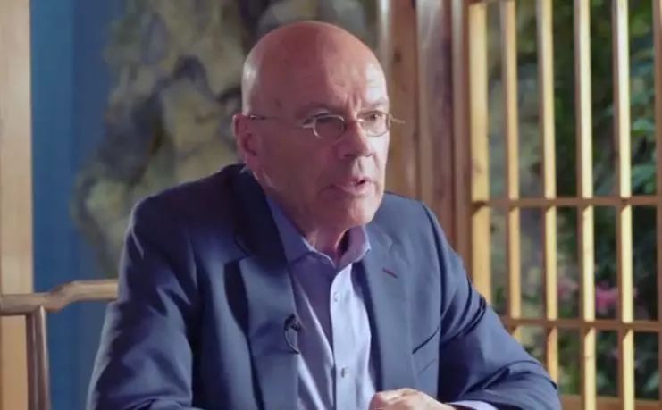 双语新闻：破除西方谬论！英国学者对香港困境的分析太透彻，全程