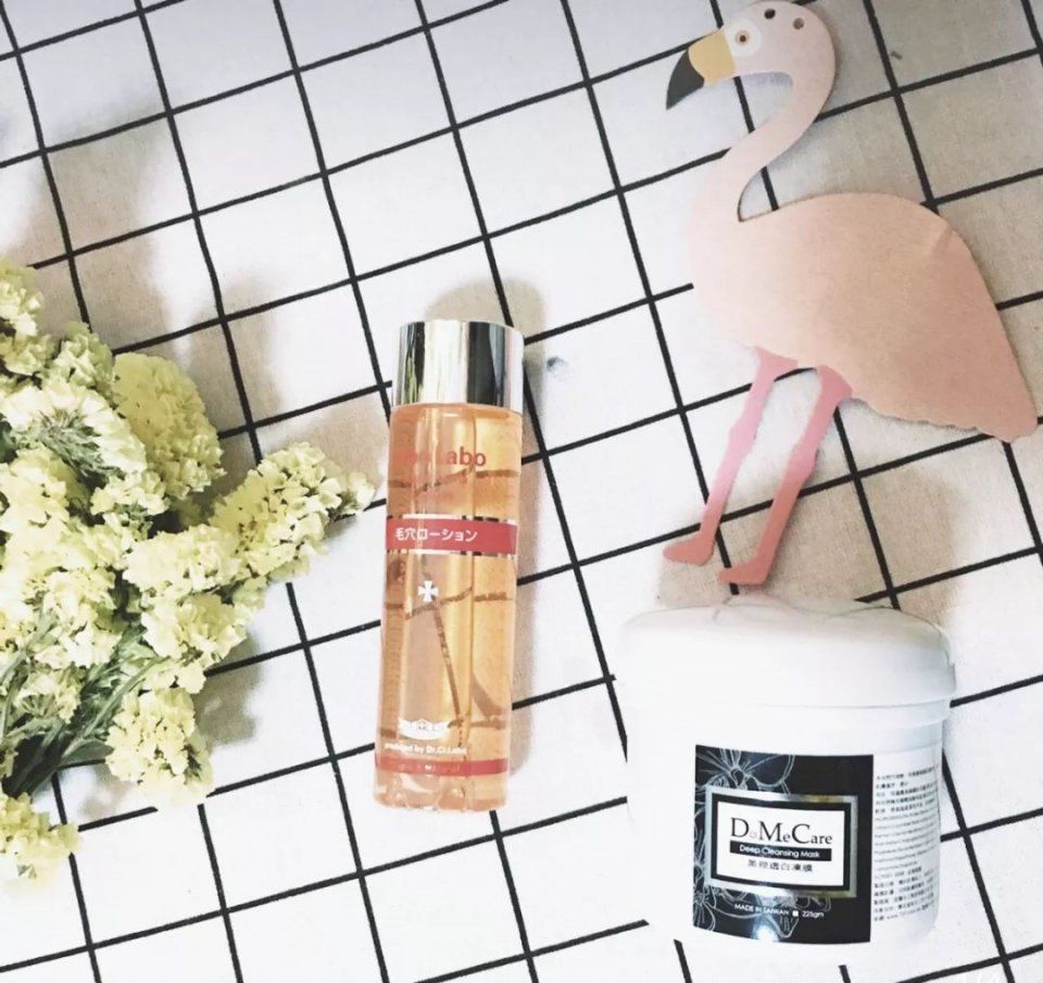 明星素颜哪家强?赵丽颖霍思燕黑头明显，林允真的没毛孔!