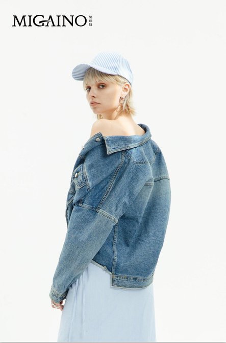 世界杯结束了，你也该拯救下你的肥肉了，运动Girls穿起来!