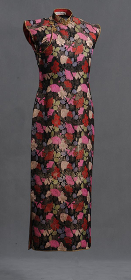 从"衷藏雅尚·海上流晖"展聊起 海派旗袍展尽显非遗活态传承