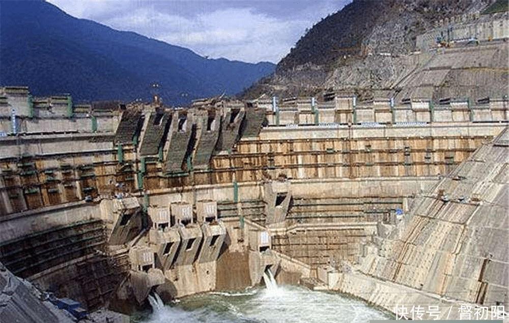  「走进了21世」全球在建“最大”水电站：规划了70年，投资1800