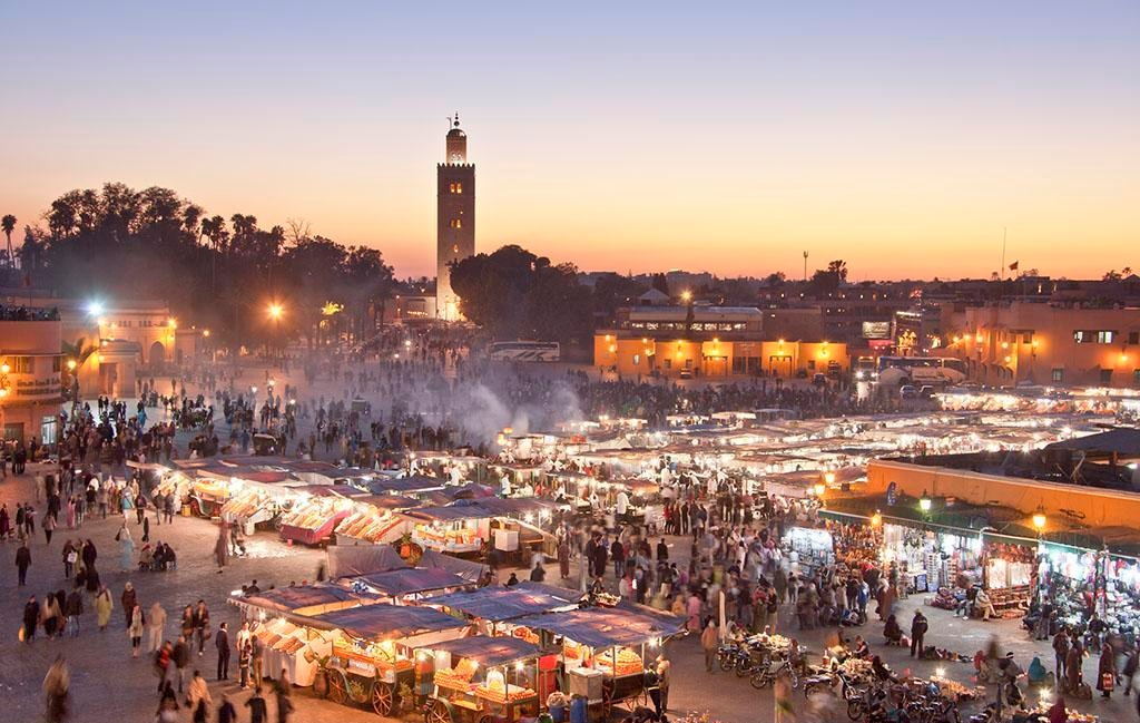 世界石油产量第一大国：因嫌弃邻国，准备花巨资把邻国挖成岛国