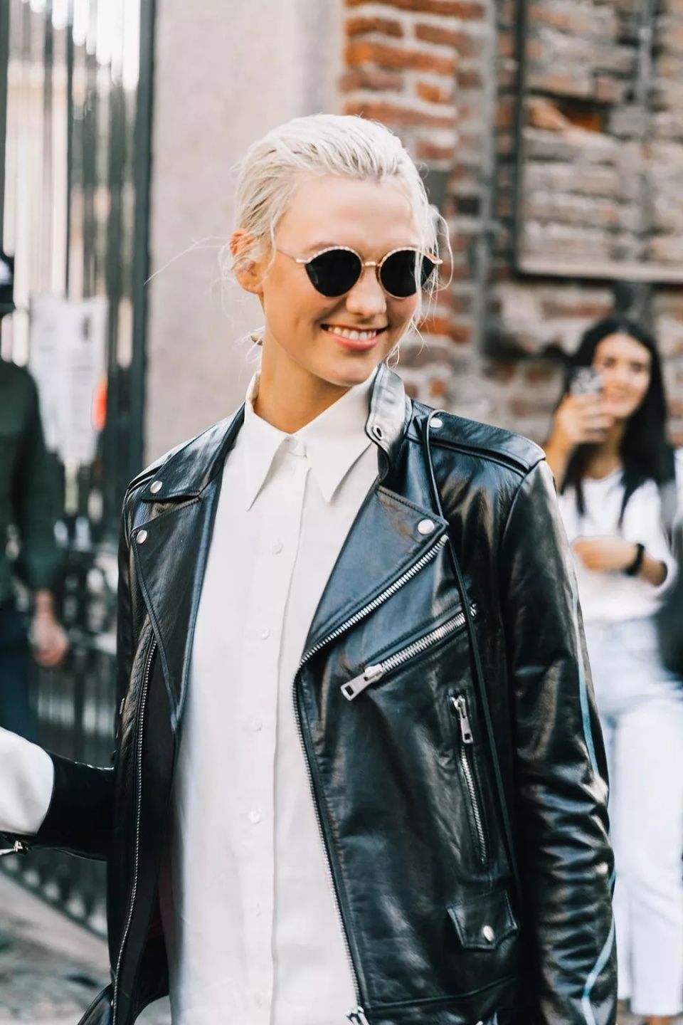 大长腿是老天爷赏饭，可她要过的人生是靠自己来赚!