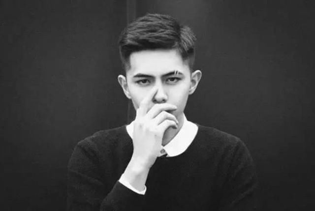 造谣吴亦凡吸毒被索赔55万，被告痛哭称无力承担，网友:放他一马