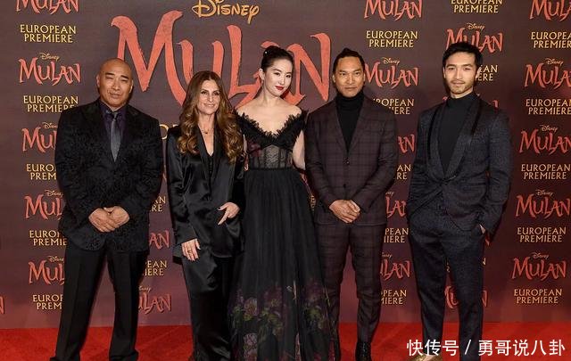 女明星都难逃发腮刘亦菲仙气不再,赵露思五官