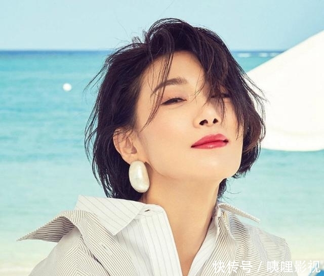 『心意』女人学会抛开自己对年龄的约束,跟随自己的心意,进行穿搭和选择