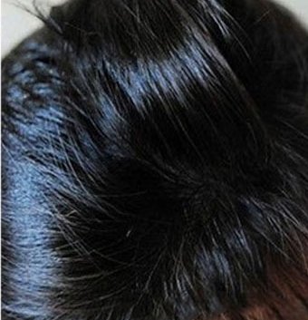 别再傻傻去染发店了!洗头时倒一点进去，满头白发瞬间乌黑靓丽