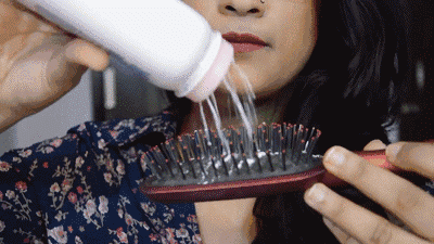 洗头时放2粒这个，头发乌黑不出油，再也不用去洗发店!