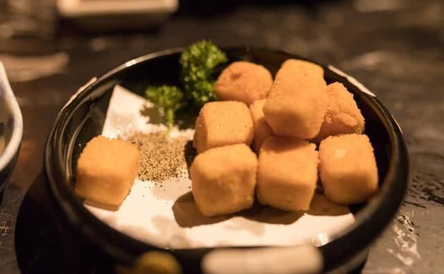 『食物』朝思暮想的空气炸锅总算买回家,但我想劝还没有买的盆友慎重下手