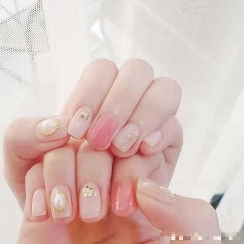 「约会」我和春天有个约会|让桃花跃然指尖