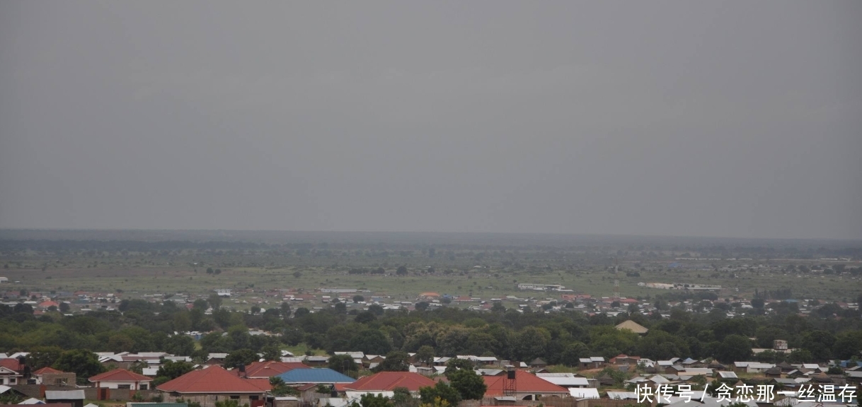 最年轻的国家，建国至今才8年历史，首都不如中国一个小县城