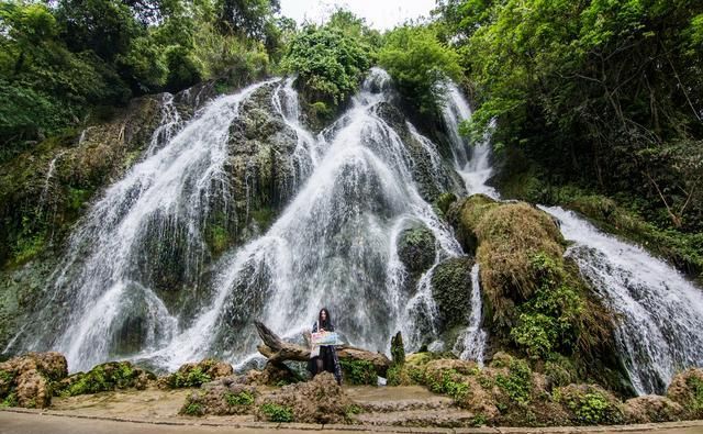 贵州有个世界自然遗产，风景不比九寨沟差，瀑布比黄果树还多