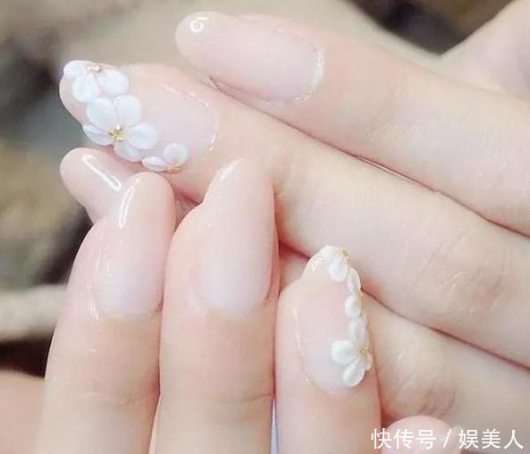  适合■汉服小姐姐适合搭配哪种美甲？收藏起来，让美甲师做给你看吧
