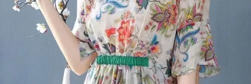  迷人■女人过了50岁,少穿妈妈装,多穿这样的打底小衫,知性迷人