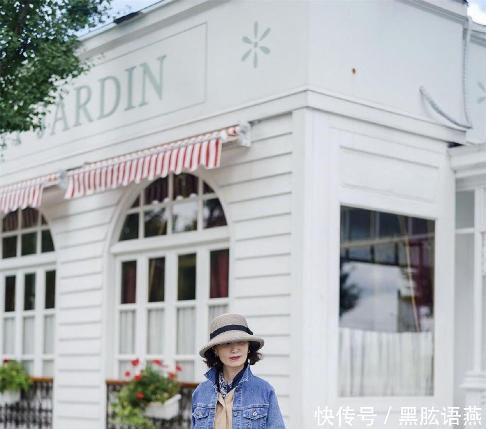  服老■奔五的女人要“服老”，学三木妈妈的优雅穿搭，老了也是一枝花！