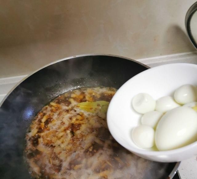  【台式】台式卤肉饭，香甜软糯的卤肉丁配一口劲道的米饭，越想越饿