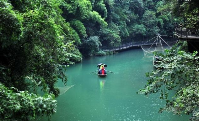 风水学告诉你：风水中的“水”哪些吉利？哪些不吉？