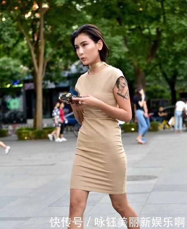 小姐姐■高跟鞋搭配热裤,让你轻松成为长腿女神