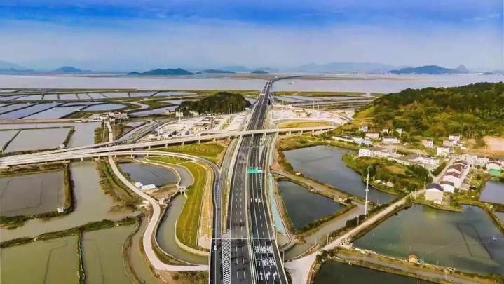 浙江沿海高速公路基本全线贯通 有望本月中旬通车