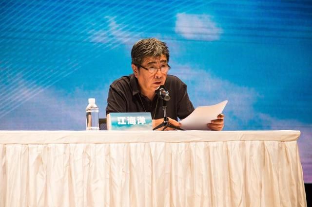 从《大轰炸》说明会破网络谣言，浅看“阴谋论”何以有市场