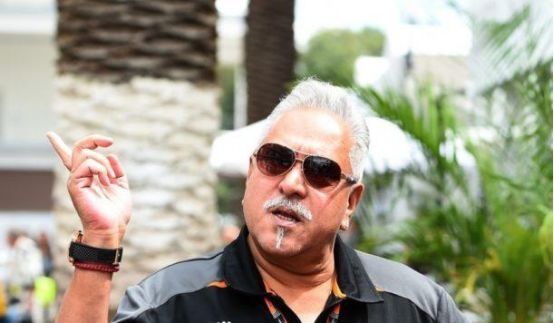 美国游客首次来中国，看到这平凡一幕傻眼了：你们中国人都这样？