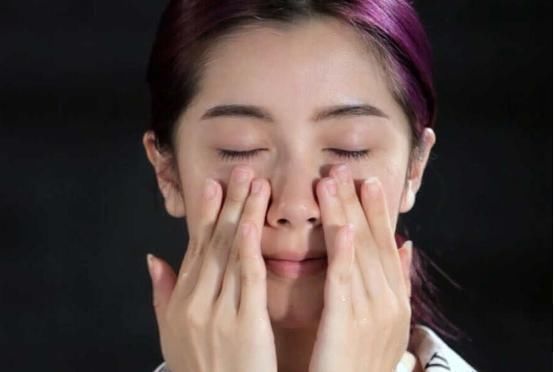 切记:女人出门一定要画淡妆,化妆师教你淡妆顺序,再笨也能学会