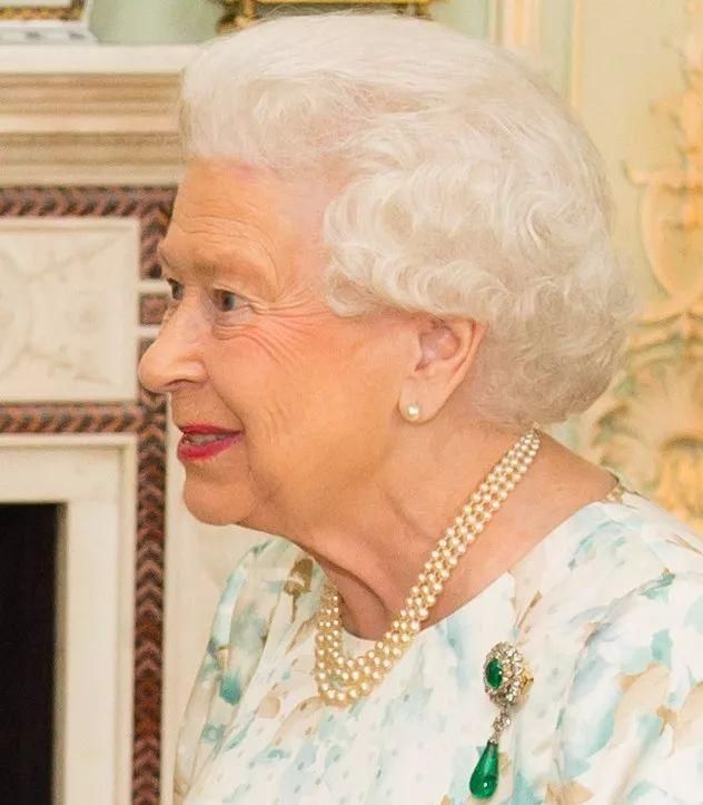 英国女王的珠宝，每一件都价值连城!