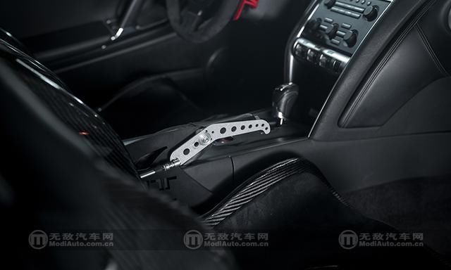  『GT』武装到牙齿 最强直线加速GT-R