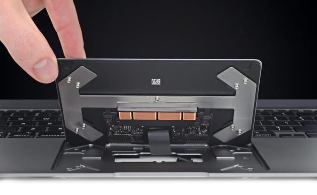  「维修」iFixit拆解苹果MacBook Air 2020 ：可维修4分，采用新剪刀式键盘