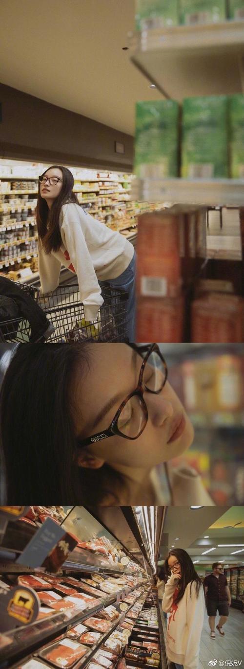 倪妮打扮随性素颜逛超市 推购物车挑零食满满少女感