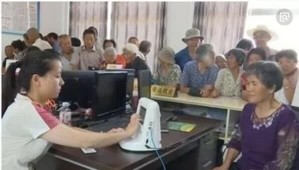 农村异地搬迁政策有什么好处和坏处，农民应该怎么选和注意哪些？