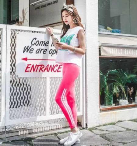 想要拥有打底裤的美，也只有遇到适合的人才可以！