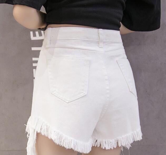 “蜜桃”臀裤已烂大街，当下主流ins装，做闪电一样的女子