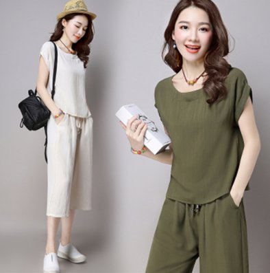 如果你也是70后，嫌穿裙子不方便，就穿棉麻套装，洋气超嫩美