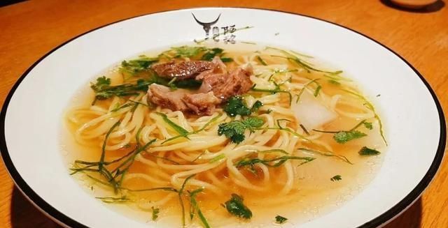  #顶级#京城粉面攻略，汇聚了京城顶级的好粉面，看了谁敢保证不流口水