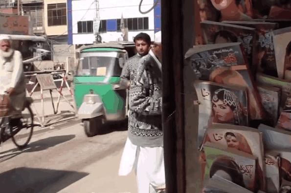 在巴基斯坦收费站，韩国人要交20美金，中国人要交多少钱呢?