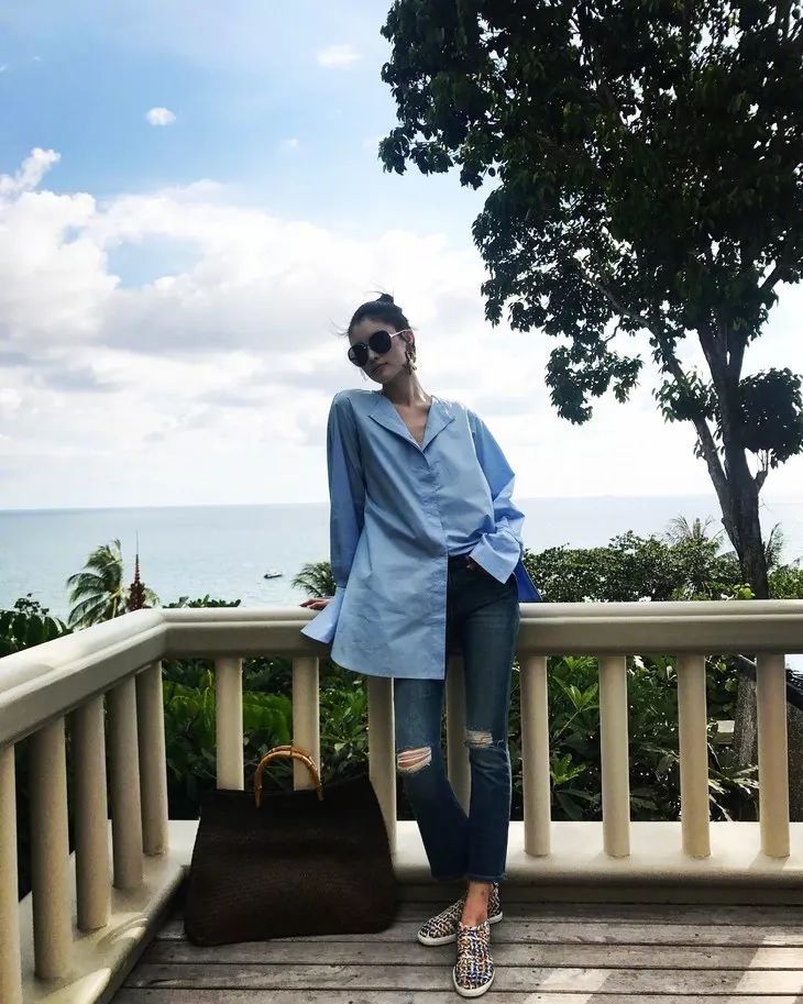 时髦办 | 何穗好爱印花，可一点不俗