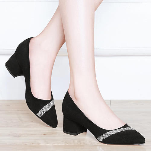 没有高跟鞋的秋天不完整!新上6款高跟鞋,端庄大方还时髦