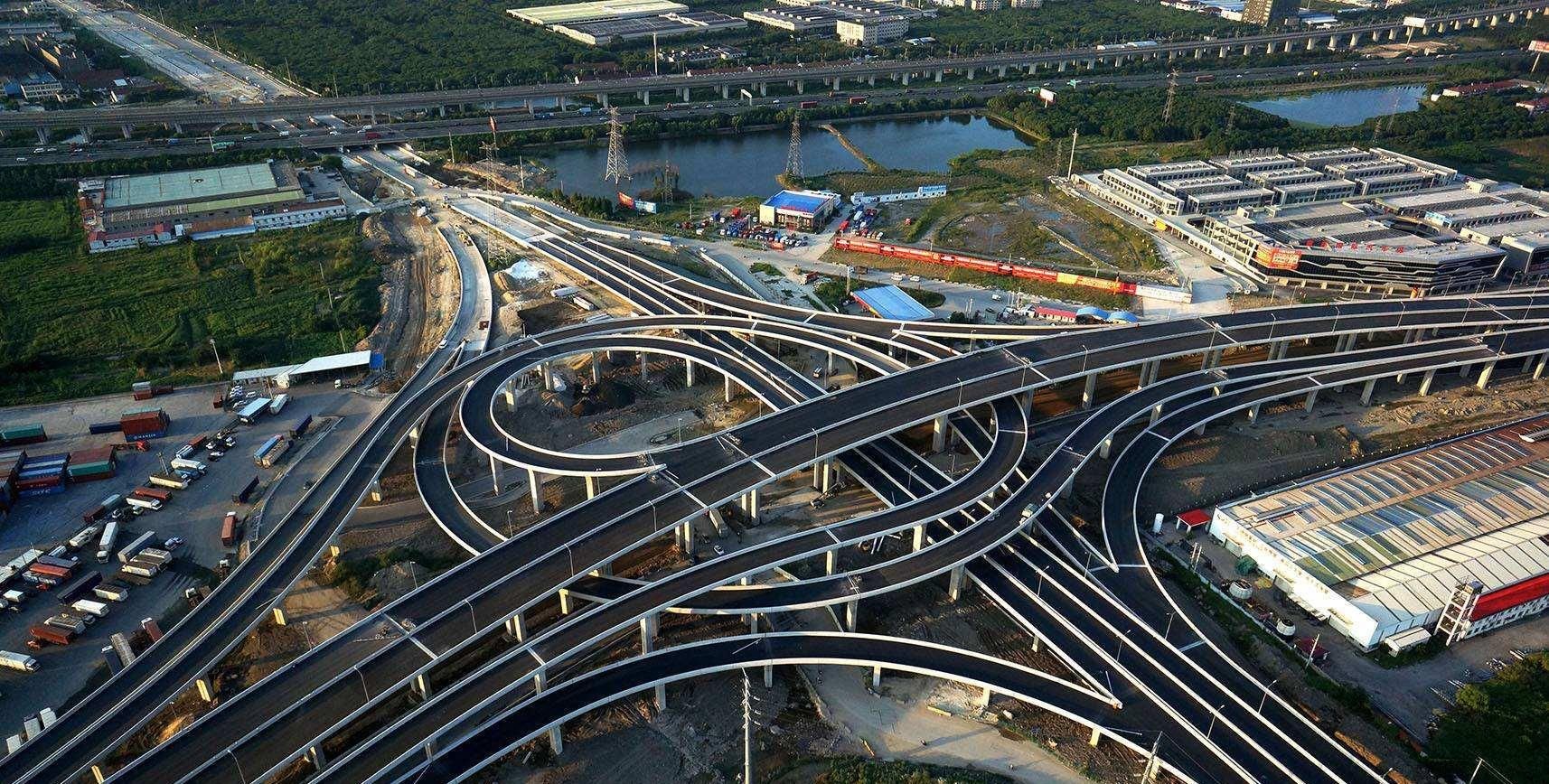  2000亿|中国经济第一强镇，GDP超过2000亿，不在广东，也不在浙