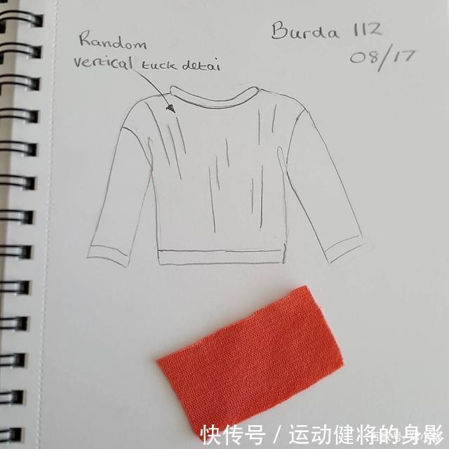 「时髦」她喜欢把普通衣服的款式,给它重新设计,不仅看起来更时髦且高级