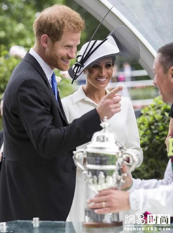 梅根花钱如流水?两月穿的衣服等于凯特一年置装费