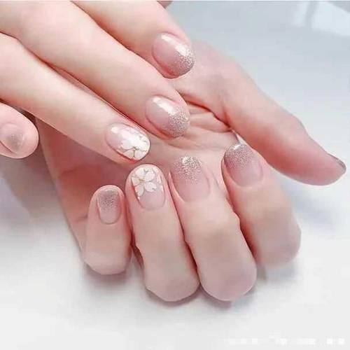 「约会」我和春天有个约会|让桃花跃然指尖